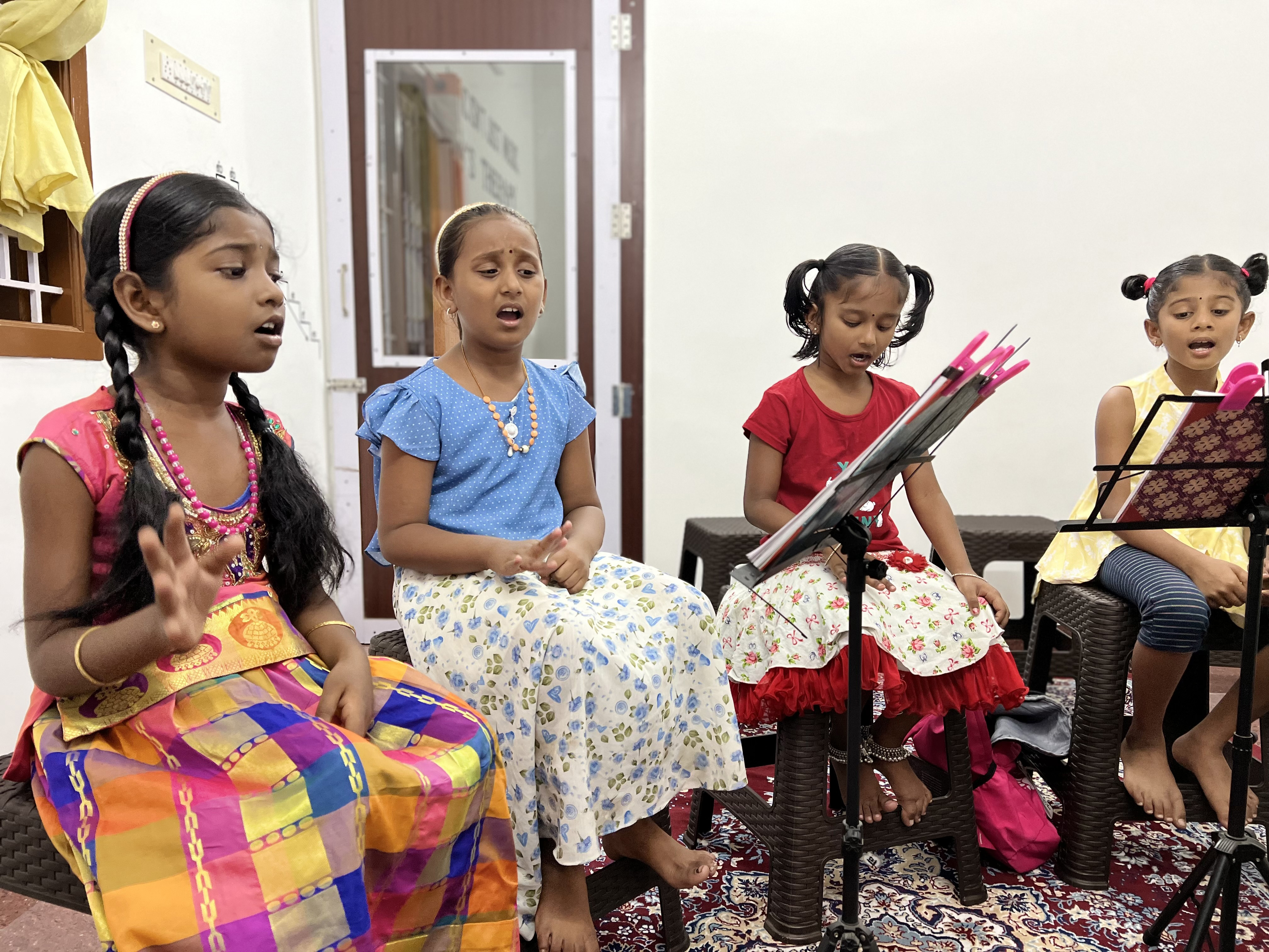 paattukoodam music class