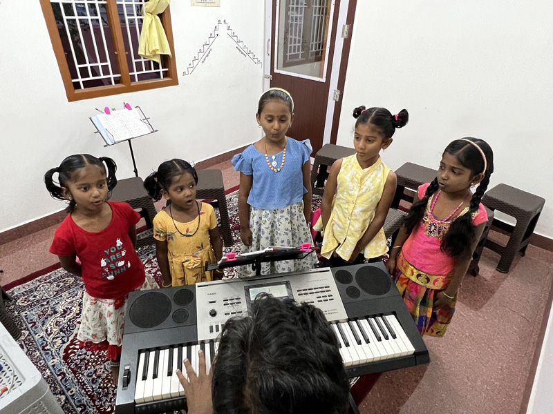paattukoodam music class