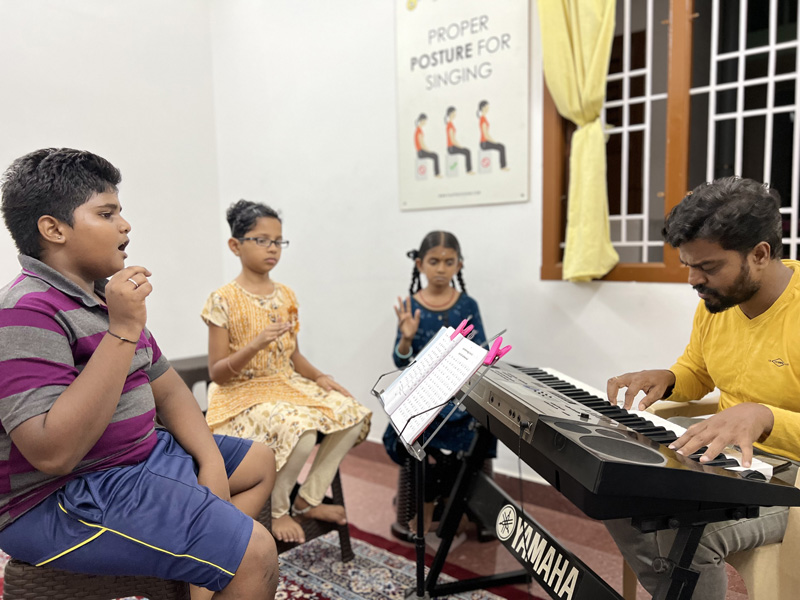 paattukoodam music class