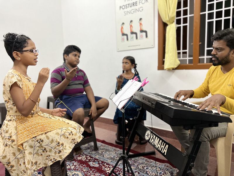 paattukoodam music class